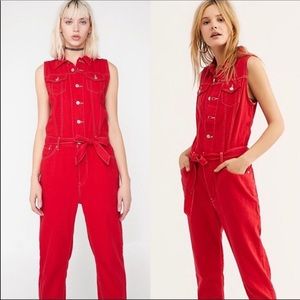 Levi’s Cropped Taper Jumpsuit